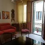 Laura Appartamento in centro storico